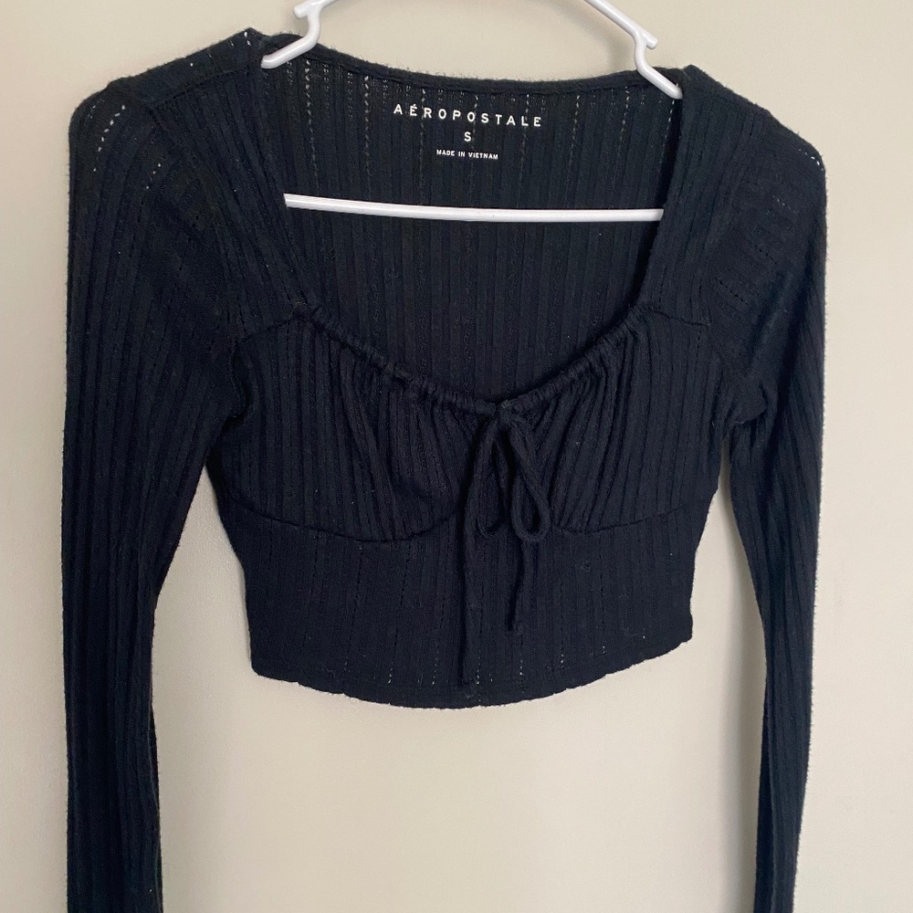 Aeropostale crop long sleeve top